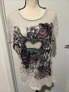 Y2K Floral Heart Wing Graphic T-Shirt 2000’s Emo Casual